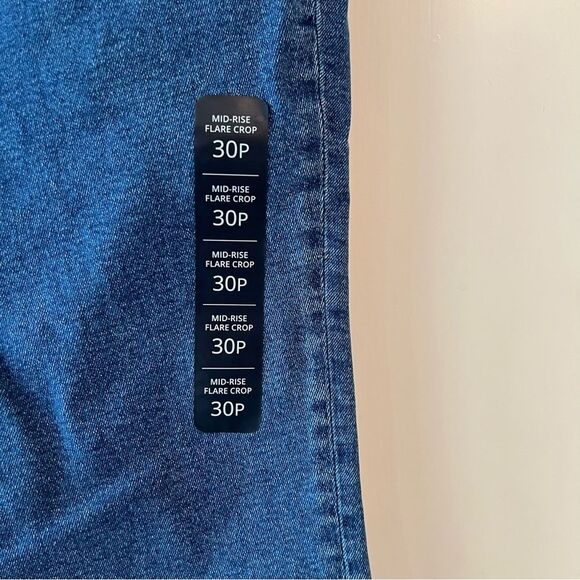 NWT J. Crew Flare Crop Mid Rise Jeans in All Day Stretch - Picture 10 of 13